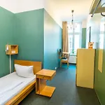 St Christopher's - Alexanderplatz Berlijn