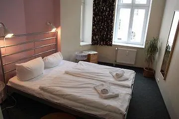 柏林圣克里斯托弗旅馆 旅馆 柏林