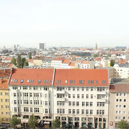 St Christopher's - Alexanderplatz Βερολίνο