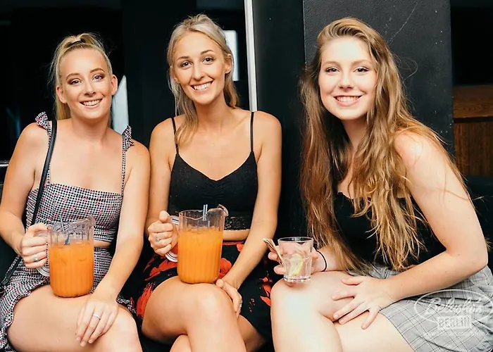 St Christopher's - Alexanderplatz Berlín