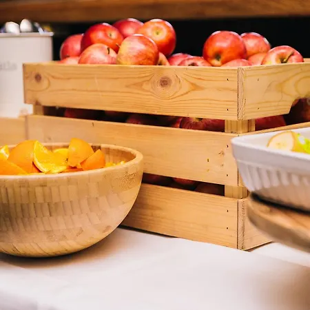 St Christopher's - Alexanderplatz * ベルリン